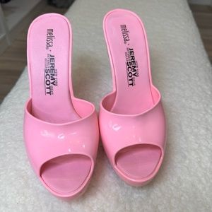 Melissa by Jeremy Scott inflatable mules
